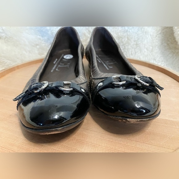 AGL Monika Cap Toe Ballet Flats Copper & Patent Leather Buckle Accent Sz 38/Us 8 - Picture 10 of 13